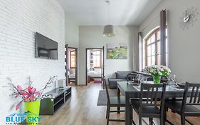 Blue Sky - Apartamenty w centrum, blisko deptaka, restauracji i atrakcji Karpacza - Obrońców Pokoju 1D